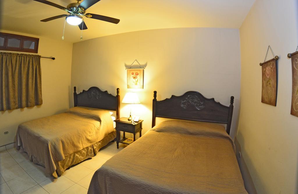 Hotel Internacional Managua Bagian luar foto