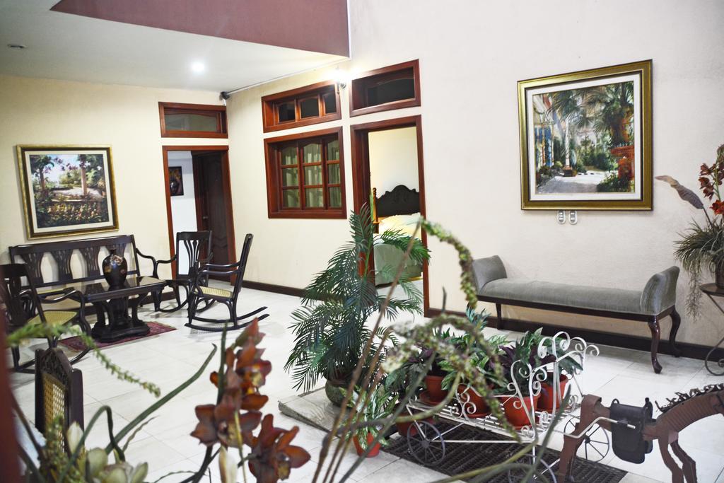 Hotel Internacional Managua Bagian luar foto